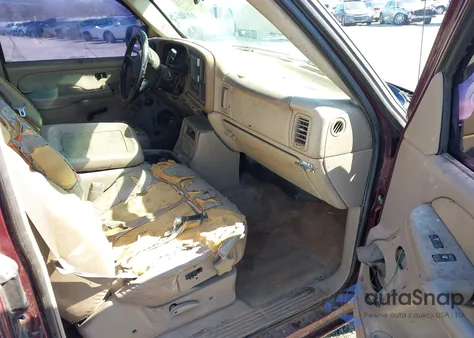 2002 Chevrolet Silverado 1500 Ls z USA, uszkodzony, nr VIN 2GCEC19T421427981